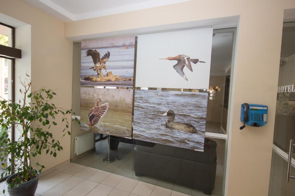 Deims Hotel Шилуте Экстерьер фото
