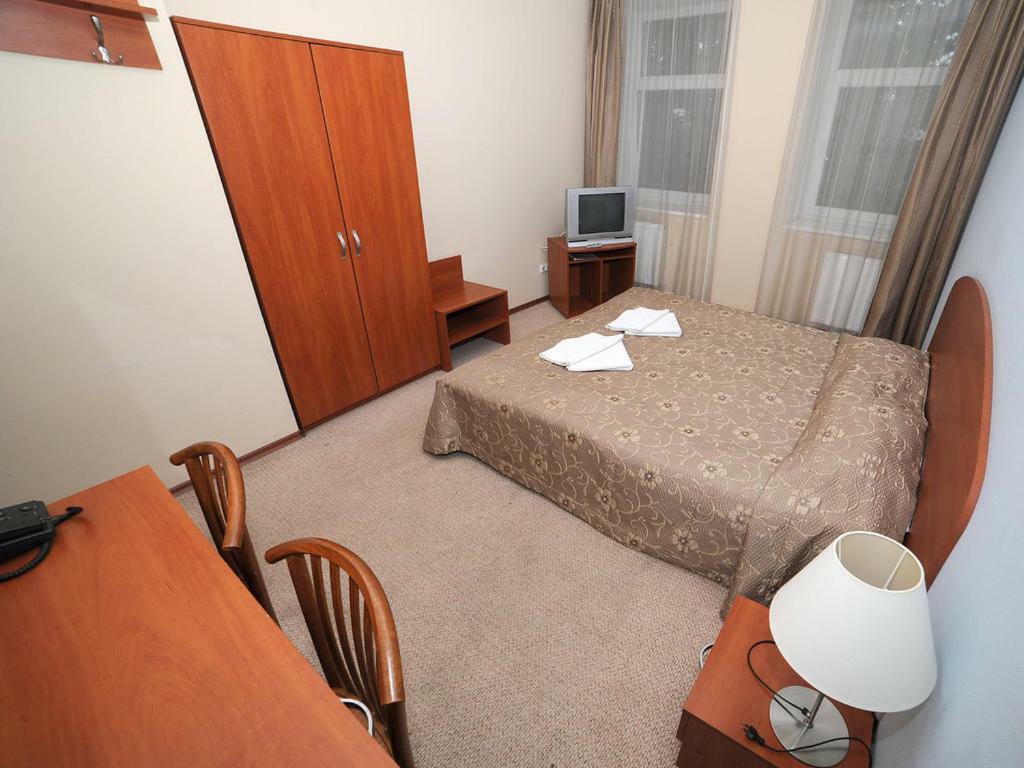 Deims Hotel Шилуте Экстерьер фото